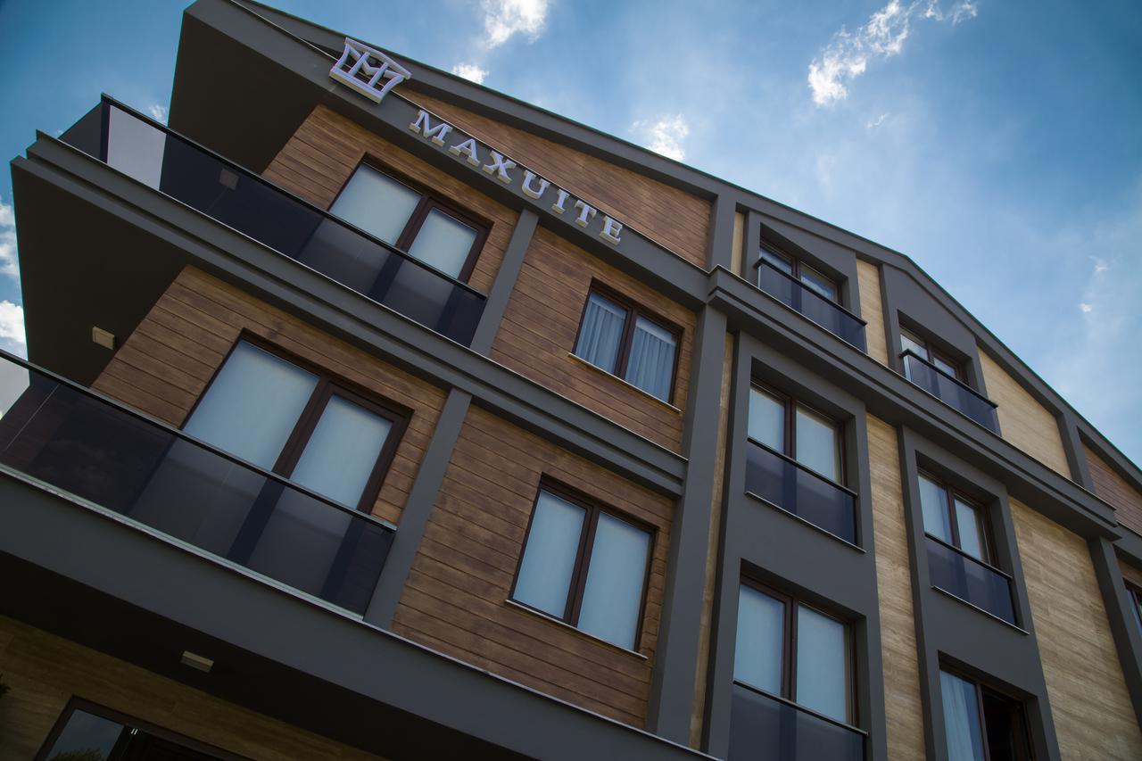Maxuite Hotel In Home أكشاي المظهر الخارجي الصورة