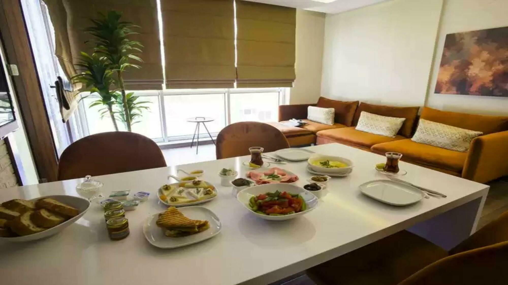 Maxuite Hotel In Home أكشاي المظهر الخارجي الصورة
