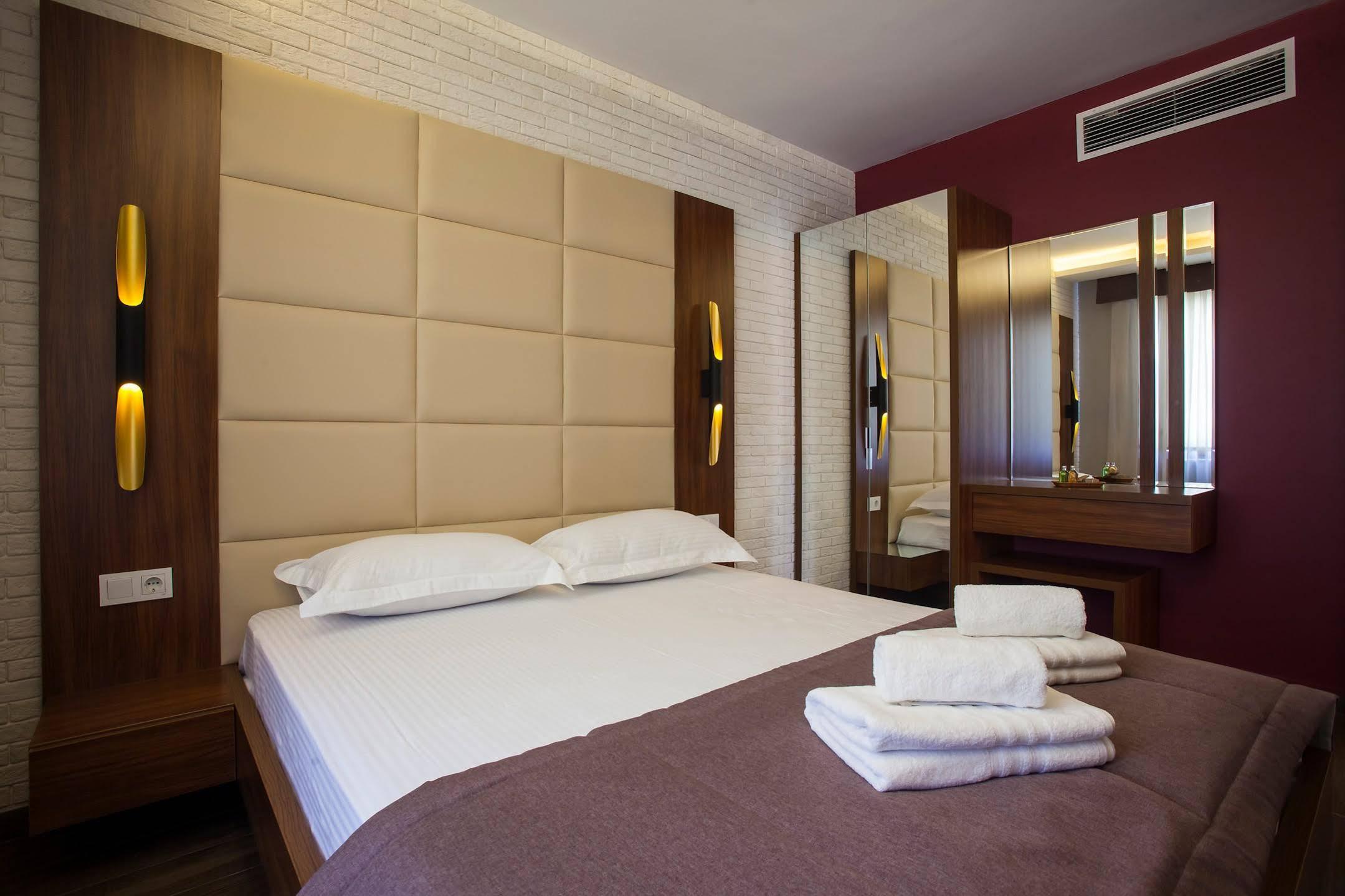 Maxuite Hotel In Home أكشاي المظهر الخارجي الصورة